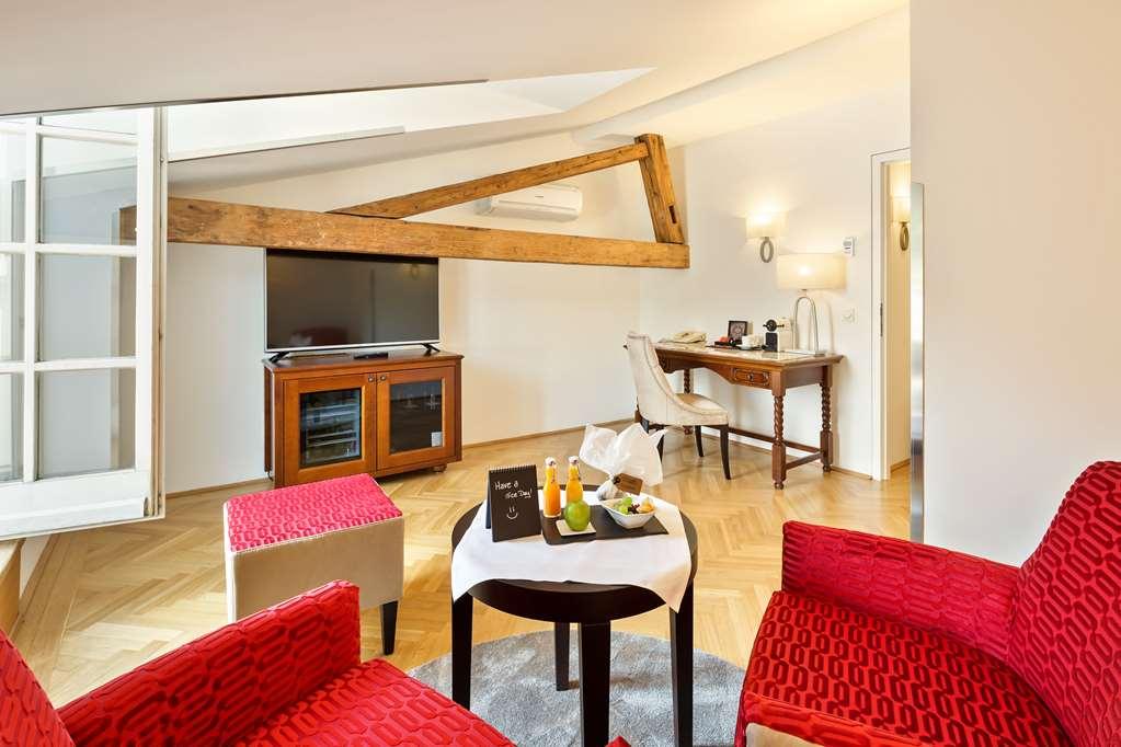 Radisson Blu Hotel Altstadt, سالزبورغ الغرفة الصورة