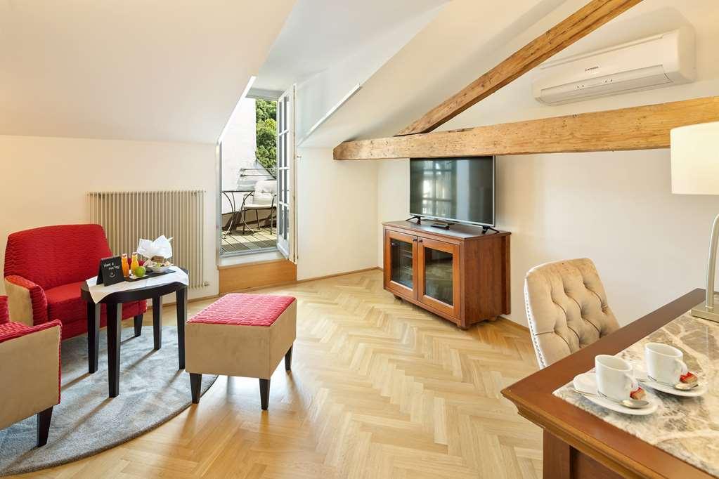 Radisson Blu Hotel Altstadt, سالزبورغ الغرفة الصورة
