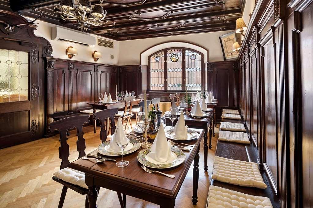 Radisson Blu Hotel Altstadt, سالزبورغ المطعم الصورة