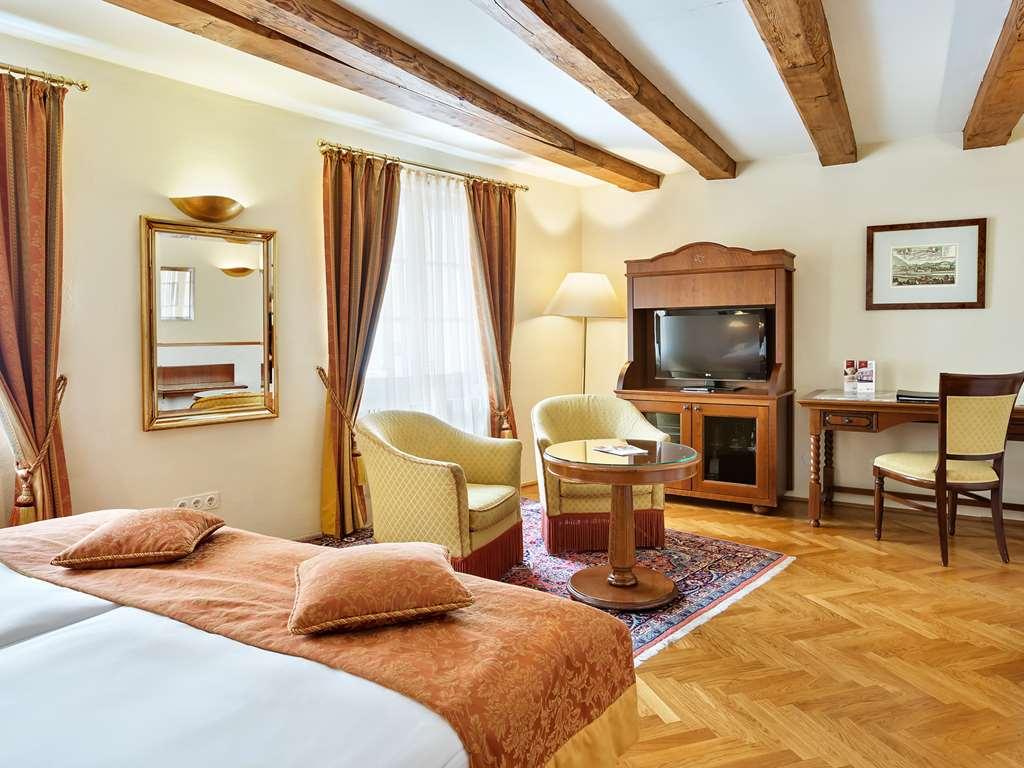 Radisson Blu Hotel Altstadt, سالزبورغ الغرفة الصورة