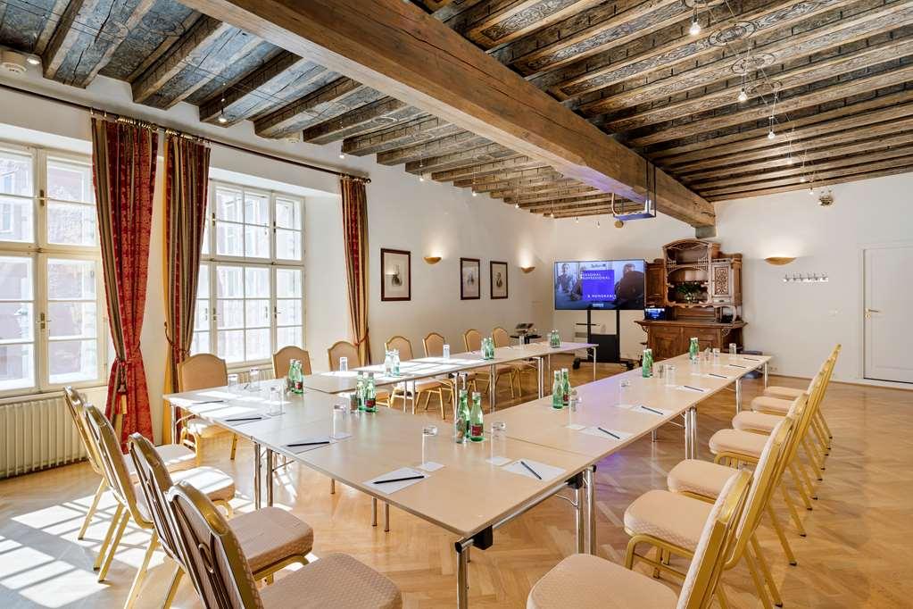 Radisson Blu Hotel Altstadt, سالزبورغ المرافق الصورة